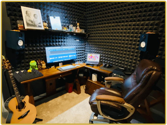 Shane Morris Voice Over Actor Studio Image